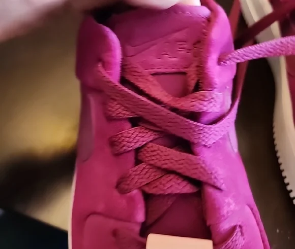 Nike Women's Sneakers in Purple and White - Picture 8 of 8